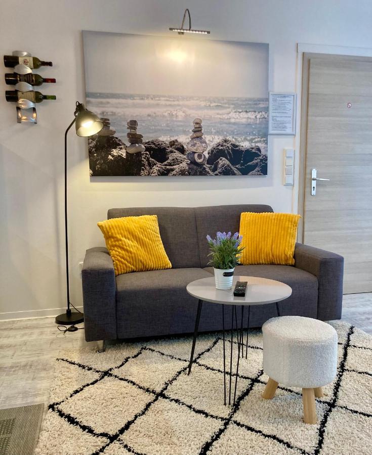 Living At Saarpartments - Adultsonly - Business & Holiday Homes With Kitchen For Long- And Short Term Stay, 3 Min To St Johanner Markt And Points Of Interest Saarbrücken Eksteriør bilde